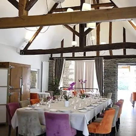 Loire & Sens ホテル 4*