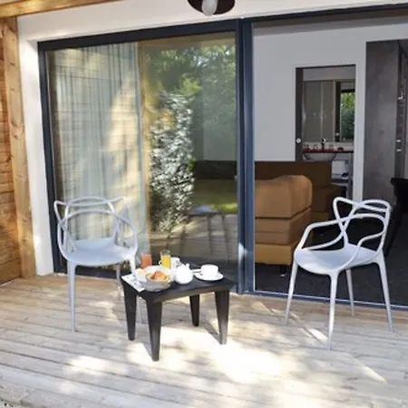 ホテル Loire & Sens