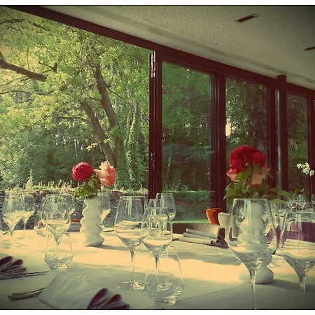 Loire & Sens מלון