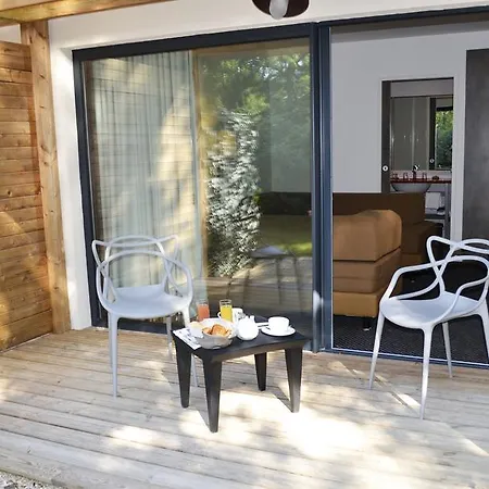 Loire & Sens ホテル 4*