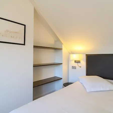 Loire & Sens 4* Juigne-sur-Loire